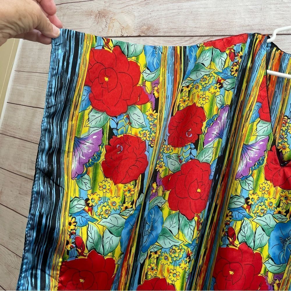 NEW WITH TAGS VINTAGE WINLAR FLORAL KIMONO - Picture 9 of 9